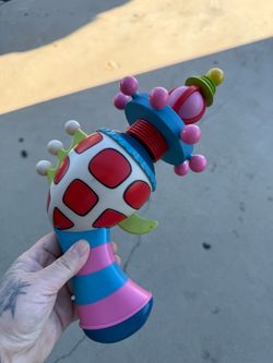 Killer Clown from Outter Space Gun