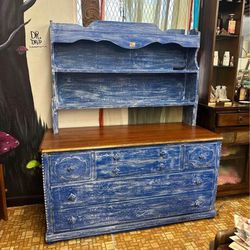 Vintage Dresser With Hutch-2 Pieces 