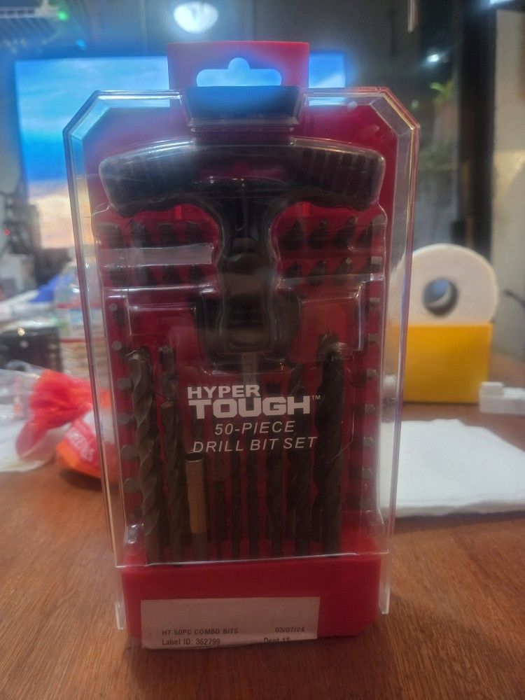 Drill Bit Set.  50 Pieces.  Brand New.    Hablo Español 
