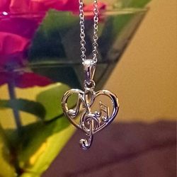 Jewelry Tunes Recordable Box With Silver Necklace