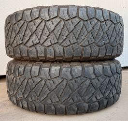 LT 295 70 18 NITTO