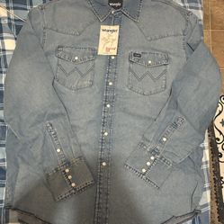 Wrangler Cowboy Cut Work Western Basic Long-Sleeve Shirt for Men