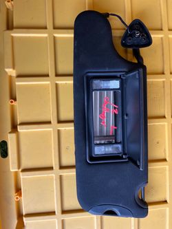 2012 dodge challenger sunvisor left side part