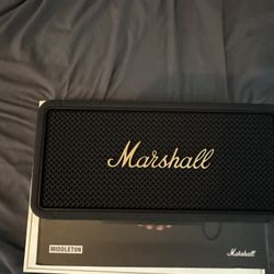Marshall Middleton Bluetooth Speaker