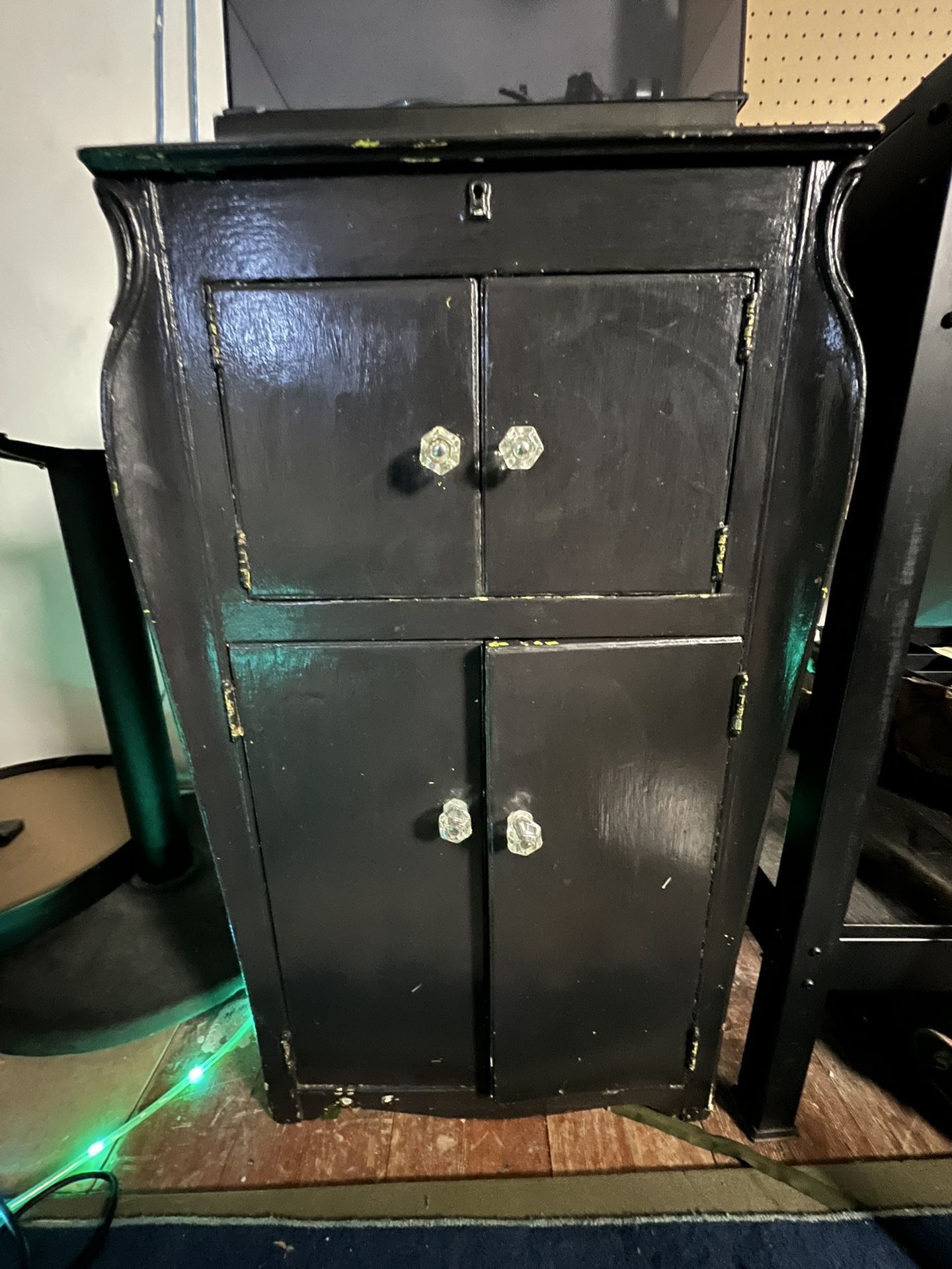 Victor Victrola Antique Phonograph Cabinet For Turntable