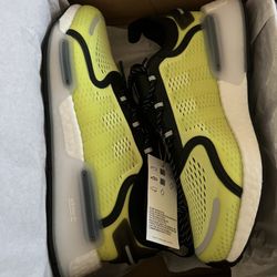 Adidas NMD V3 Size 9