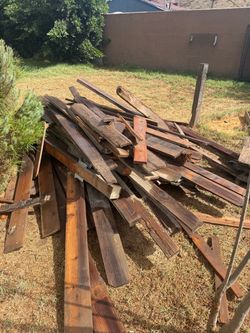 Free Wood for pick-up