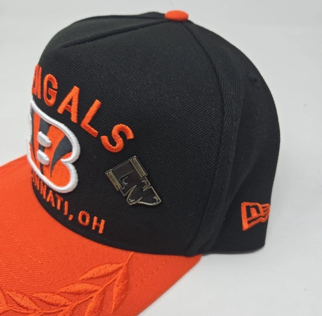 Cincinnati Bengals 2025 New Era 59FIFTY  NFL Draft Fitted Capital 7 3/4 w/Pin, (Black & Orange) 
