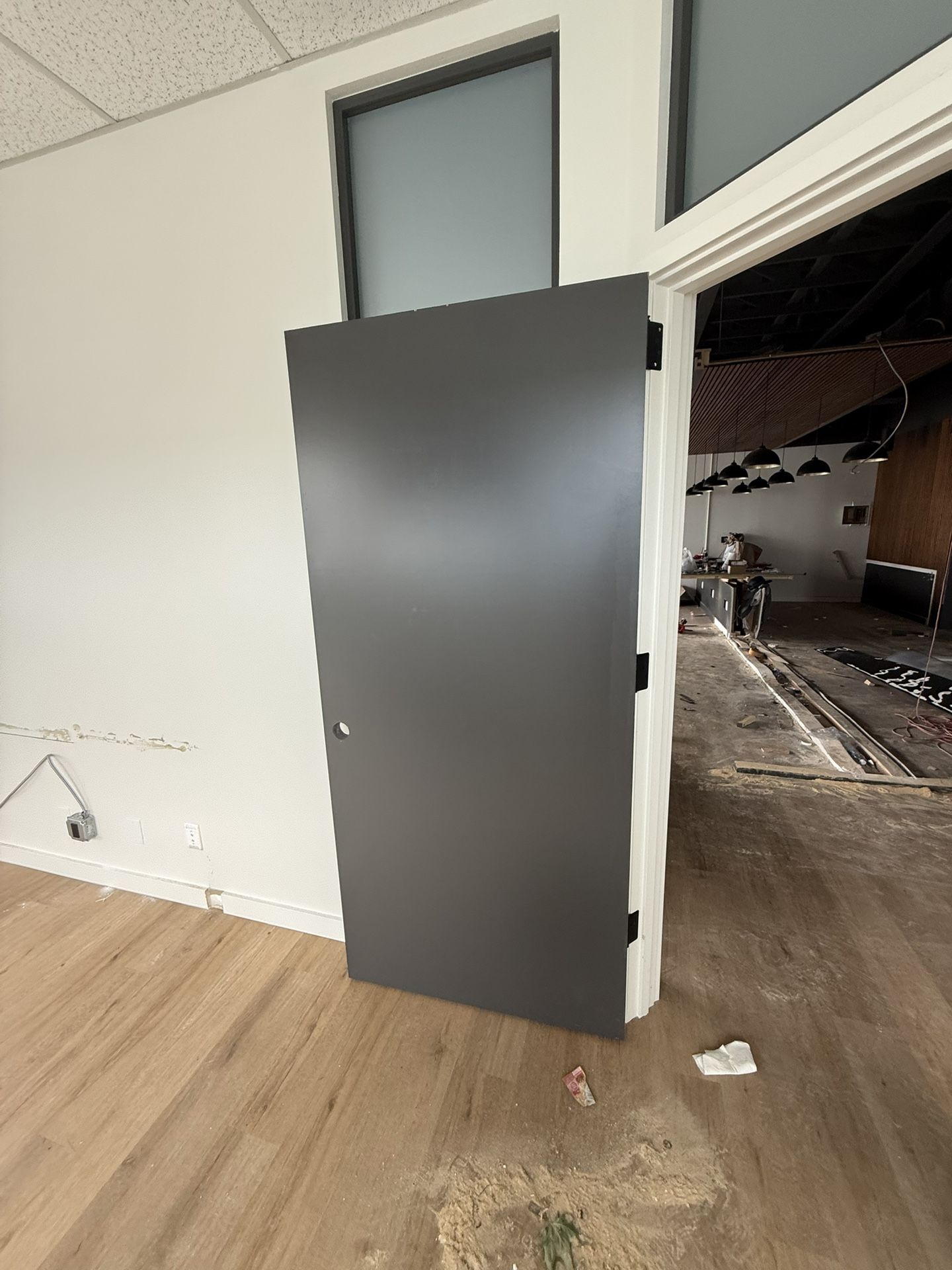 10 Solid Core Painted Wood Doors 36x80 And Black Hardware