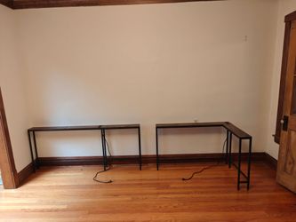 Set of two sofa console tables with plugs
