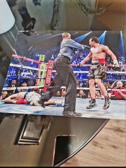 Real Photograph 📸  8" X 6"