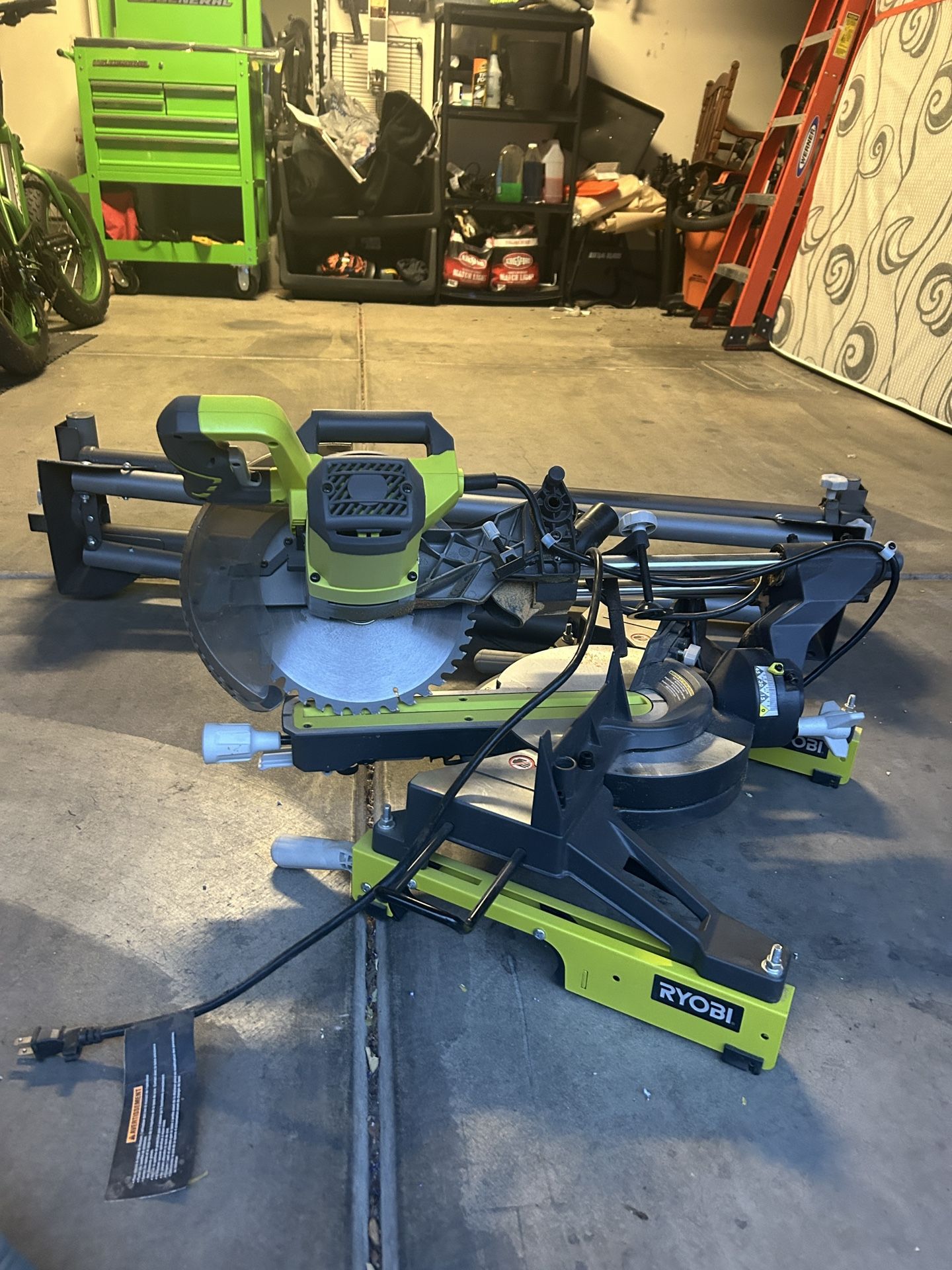 Ryobi. TSS133T 10 “ Mitre Saw.