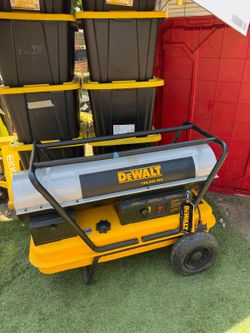 DEWALT
190,000 BTU Heavy Duty Forced Air Kerosene Outdoor Heater