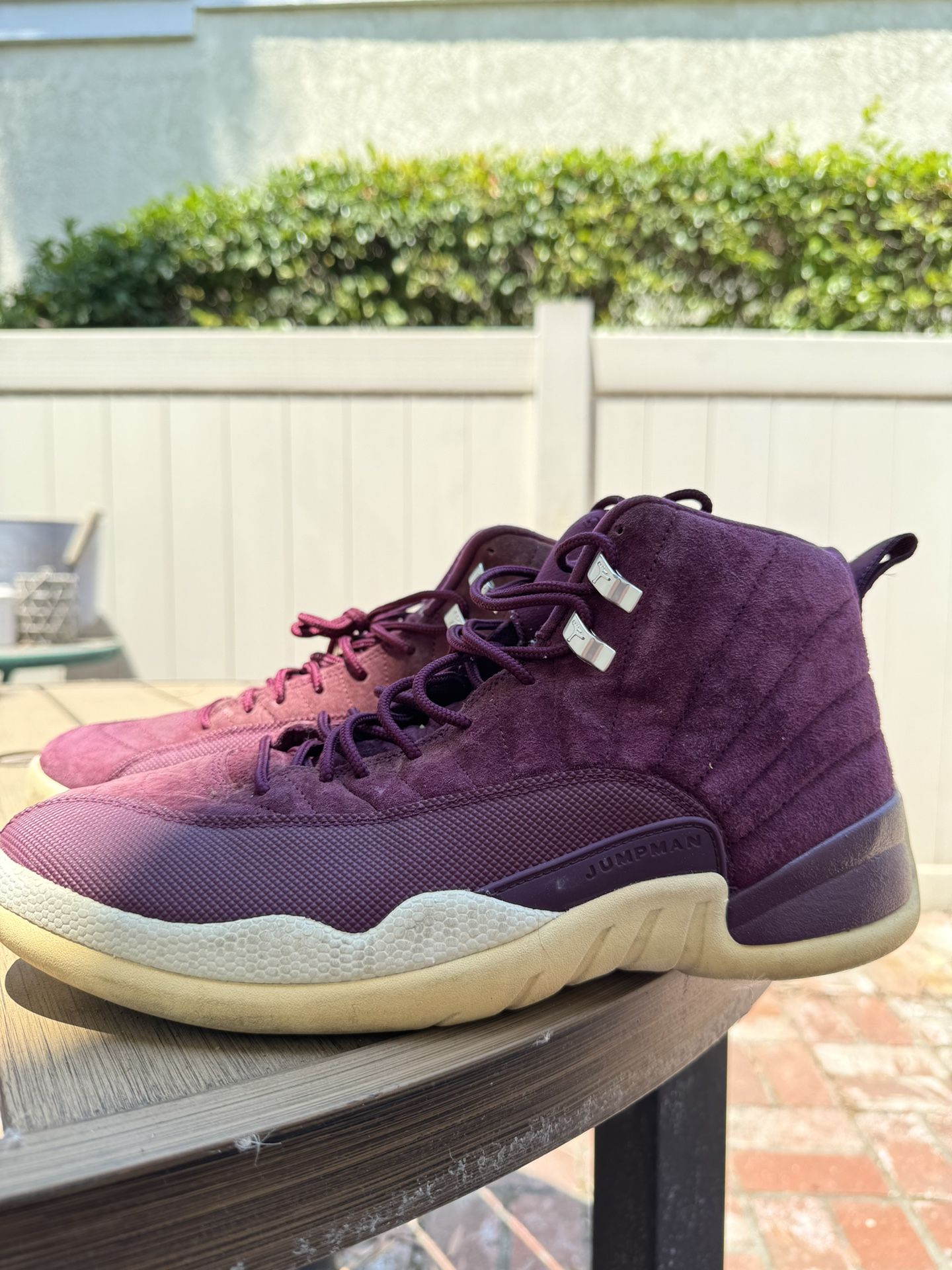 Air Jordan 12 Retro Bordeaux