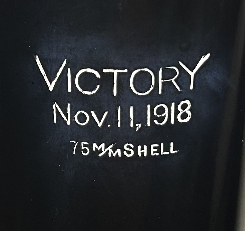 WW1 Victory Lamp