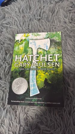Hatchet by Gary Paulsen Paperback