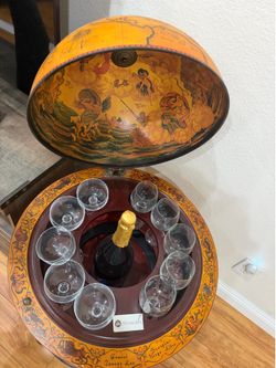 Homegear Global Bar cart