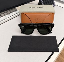 Ray-Ban Meta Wayfarer Gen 2 – Shiny Black G-15