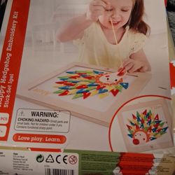 FREE Happy Hedgehog Embroidery Kit