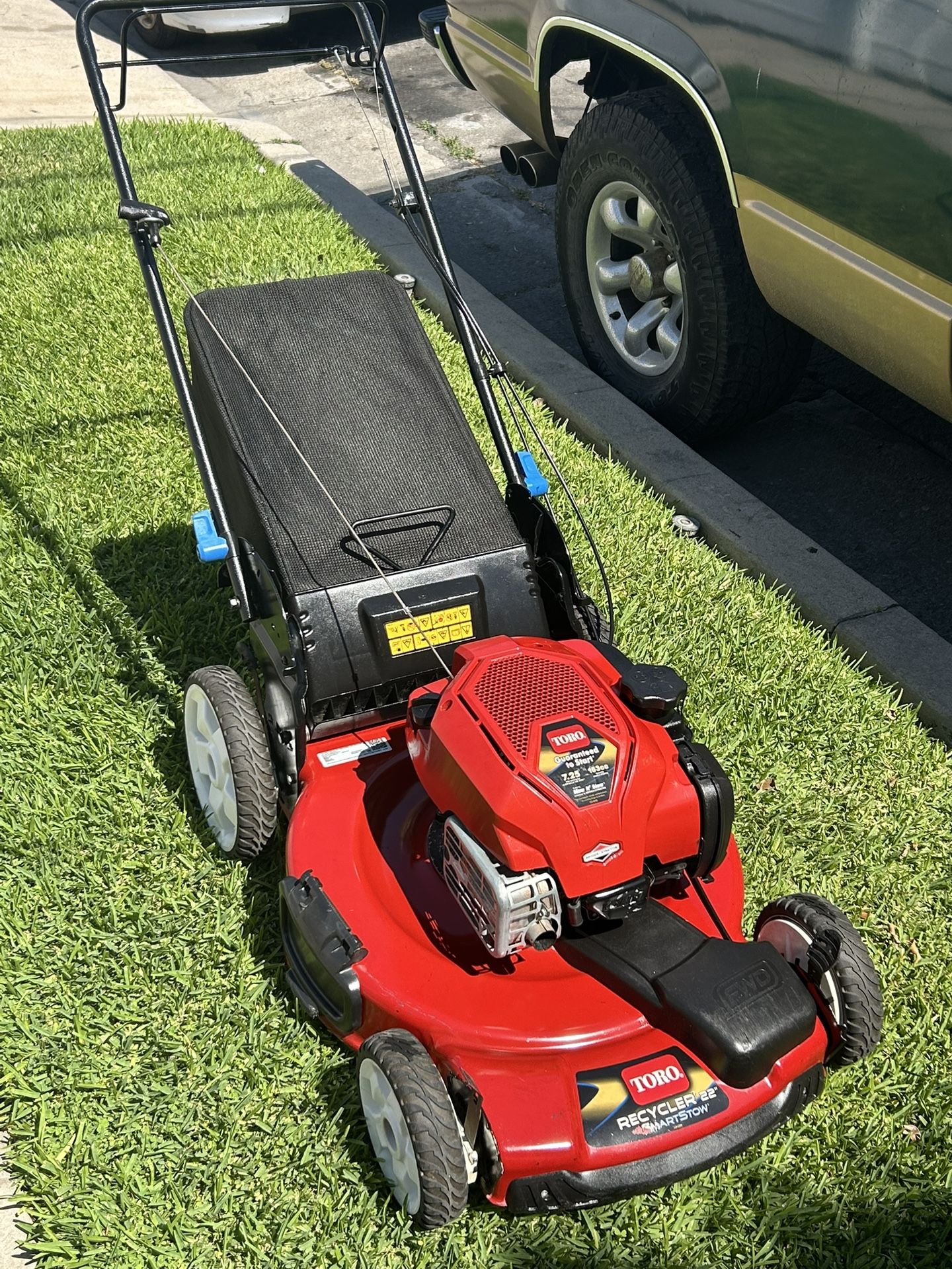 Toro SmartStow Lawn Mower