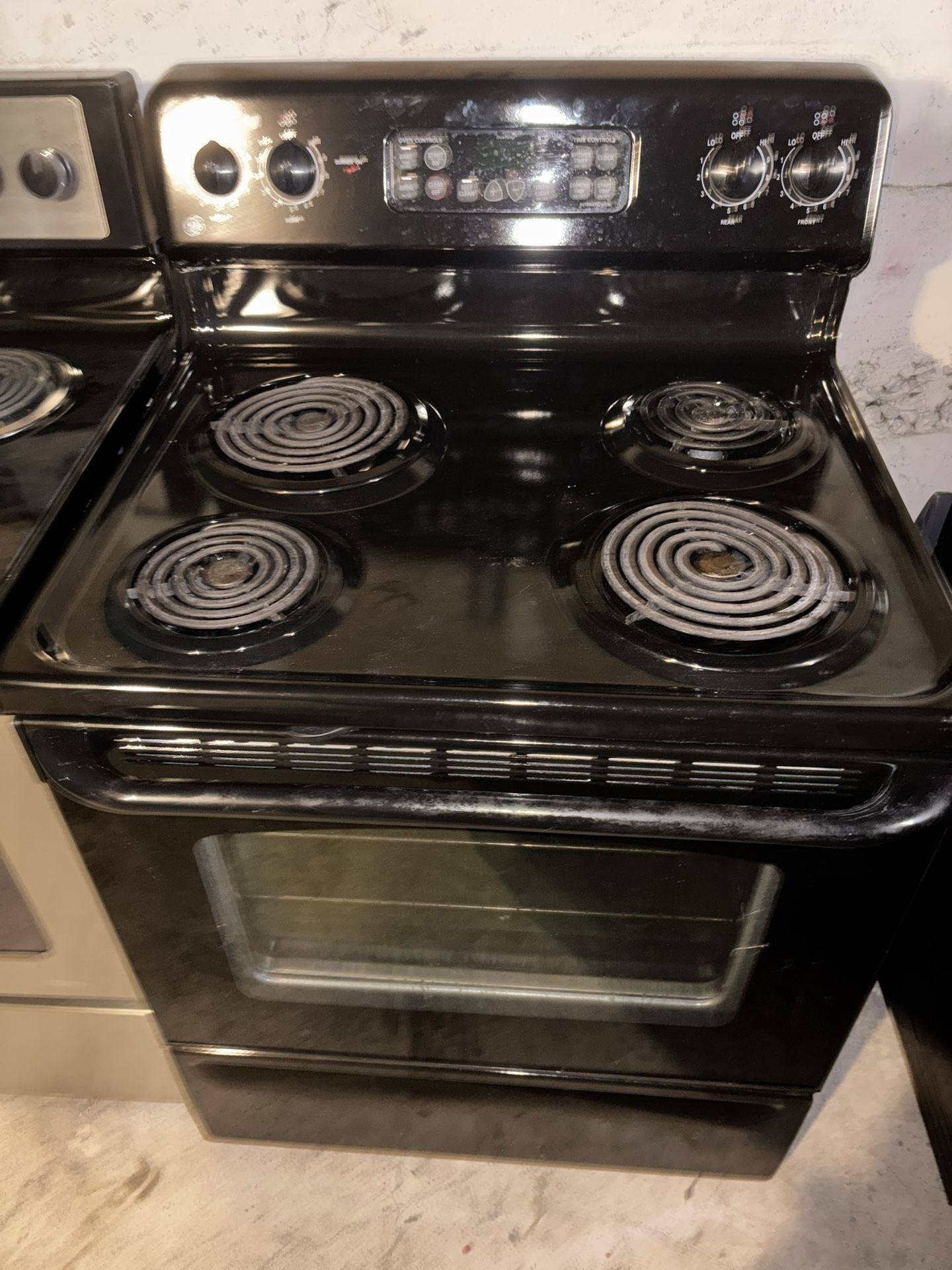 Ge Stove On Good Working Condition