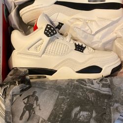 Jordan 4s Flight Club Size 9