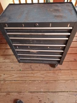 7 Compartment Toolbox