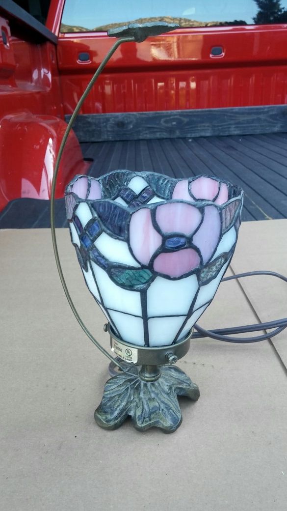 Tiffany-style lamp vintage