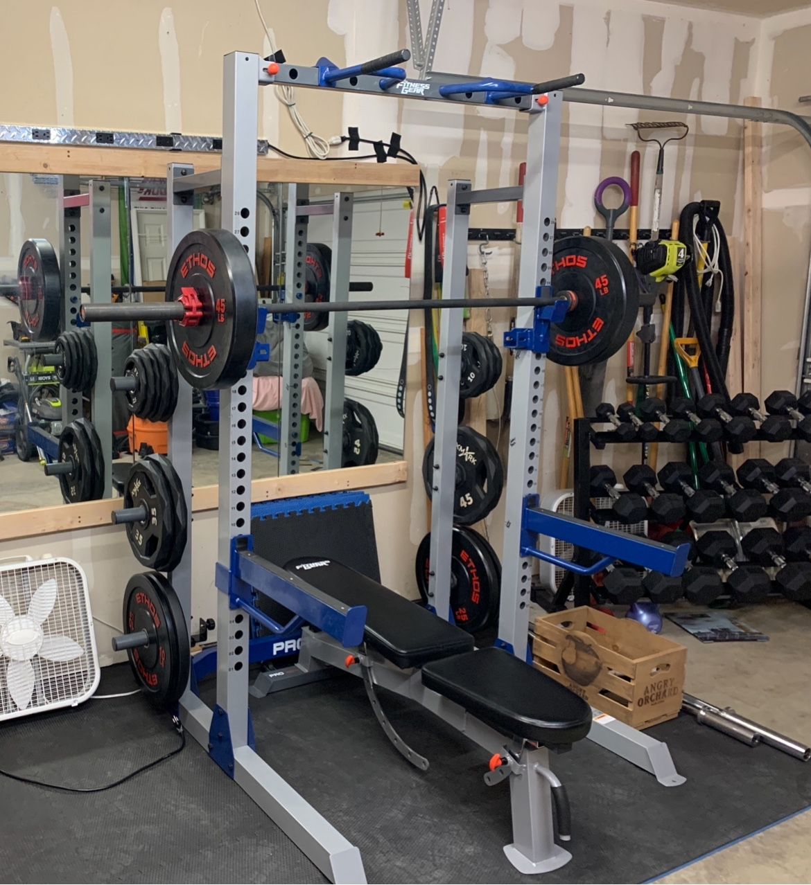 Full Home Gym Setup – Squat Rack, Bench, Bars & 305lb Weight Set Great Condition