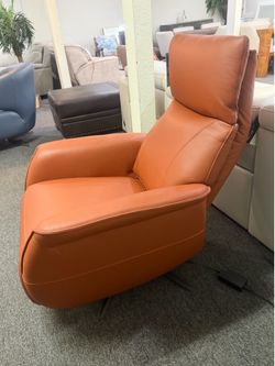 Leather tv recliner w/ massage