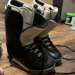 9.5 RIDE SNOWBOARD boots 2006 Orion