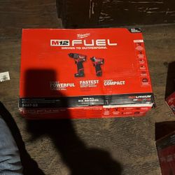 Milwaukee Compact Drills 