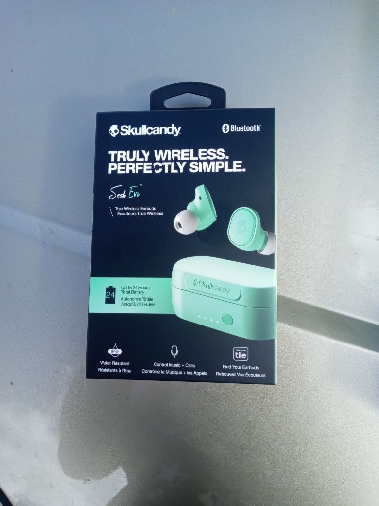 SKULLCANDY WIRELESS BLUETOOTH EARBUDS