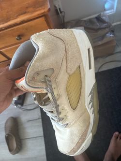 Air Jordan 5 Sneaker Cream/Sand Colorway