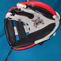 8.5" Baseball Glove