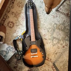 Epiphone Les Paul Special II, Vintage Sunburst Guitar with case, Strap, Capo and mini amp