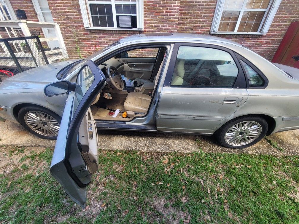2003 Volvo S80