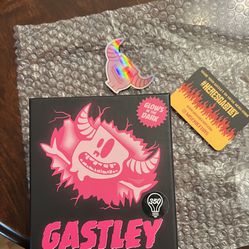 Brand New MISCHIEF TOYS PINK GLOW GASTLEY LE /350 VINYL FIGURINE IN HAND READY FOR MEET UPS 4” INCH $150