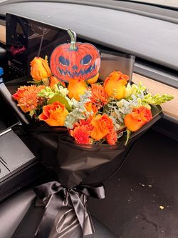 Spooky Flower arrangements