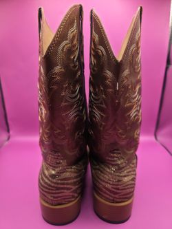 Woman’s roper