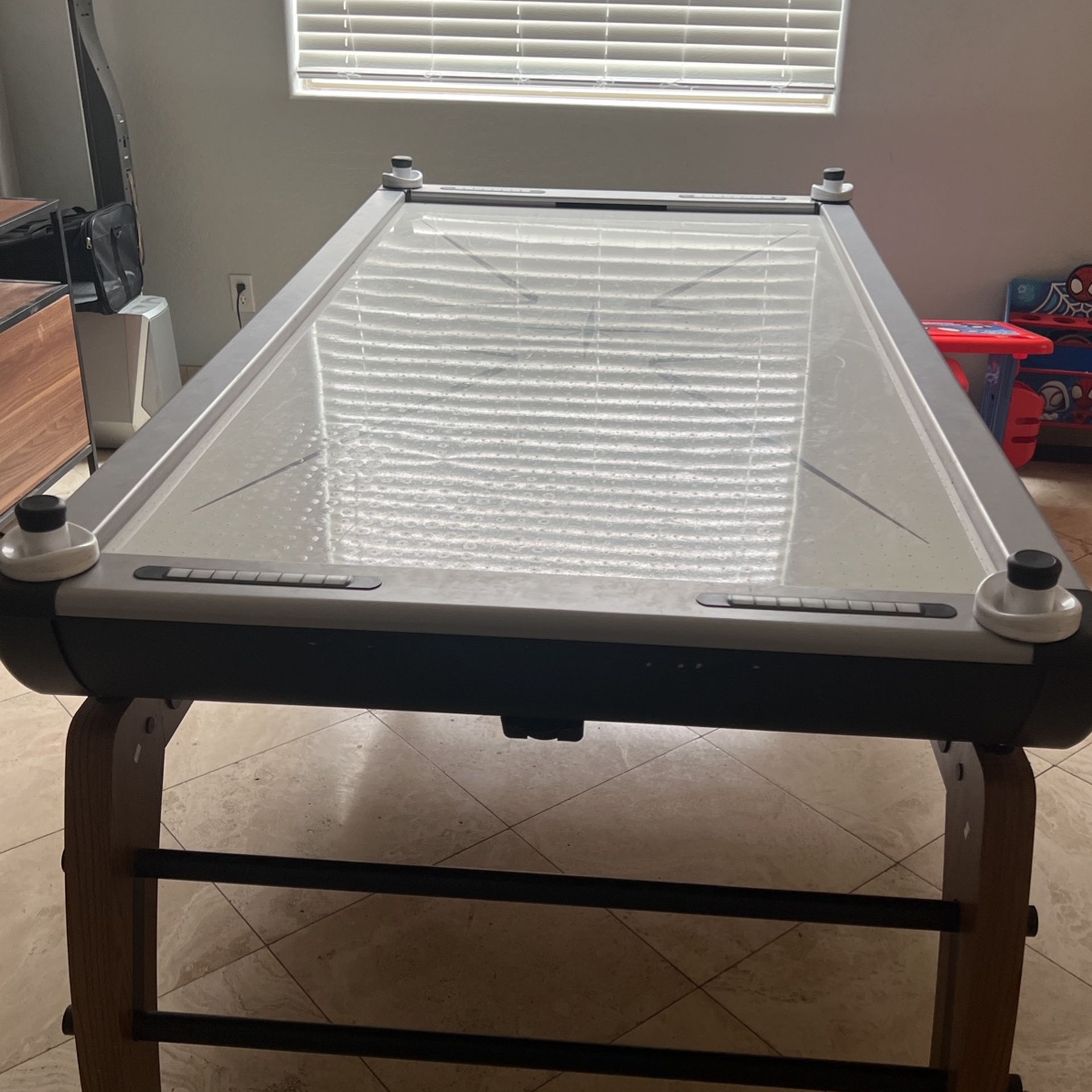 Air Hockey Table 