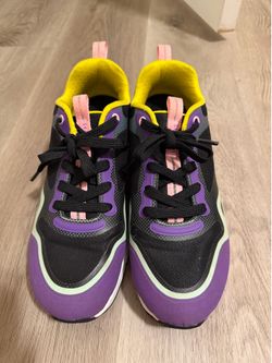 L.A Sketchers Women’s Shoes