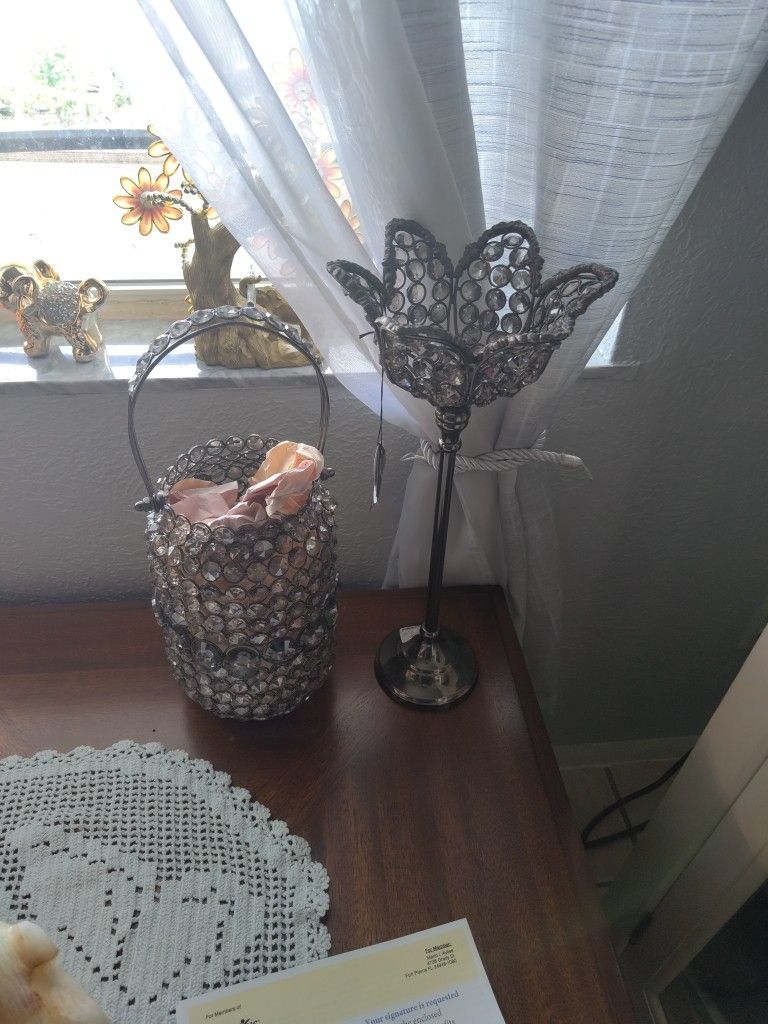 Decoration