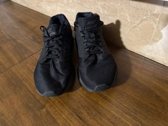 Men’s Black Nike Shoes