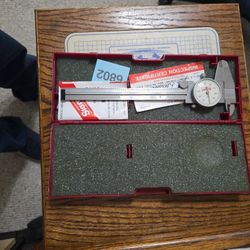 Starrett 3202-6 Dial Calipers 0-6"range With Case