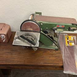 Central Machinery (Harbor Freight) Belt and Disc Sander With 2 Extra Belts 