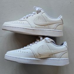Nike White Leather Sneakers Iconic Style