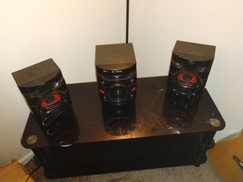 LG Home Stereo System