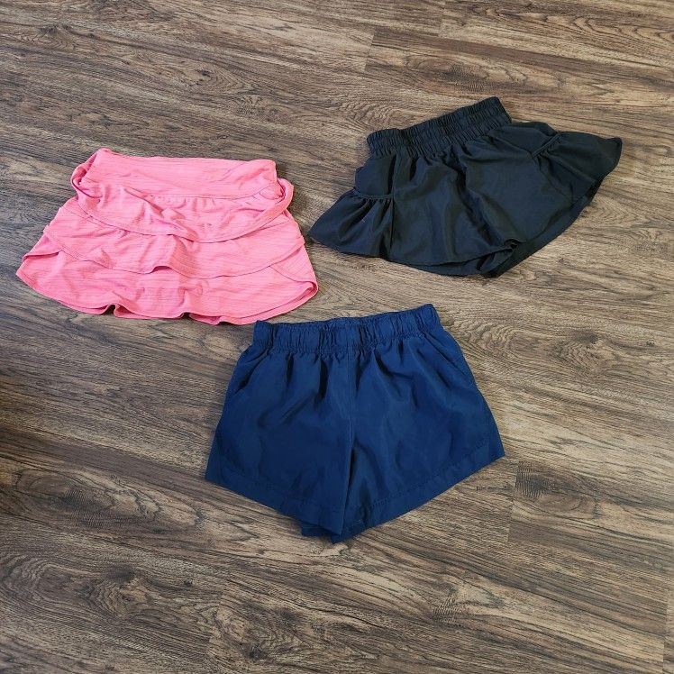 Women size medium athletic shorts