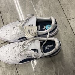 Puma Shoes Size 6
